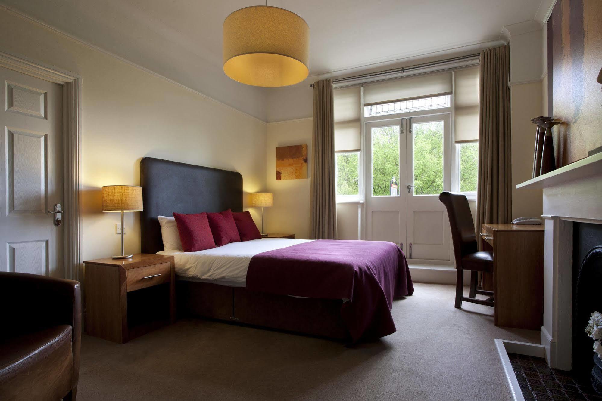 The Crown Herberg 4*